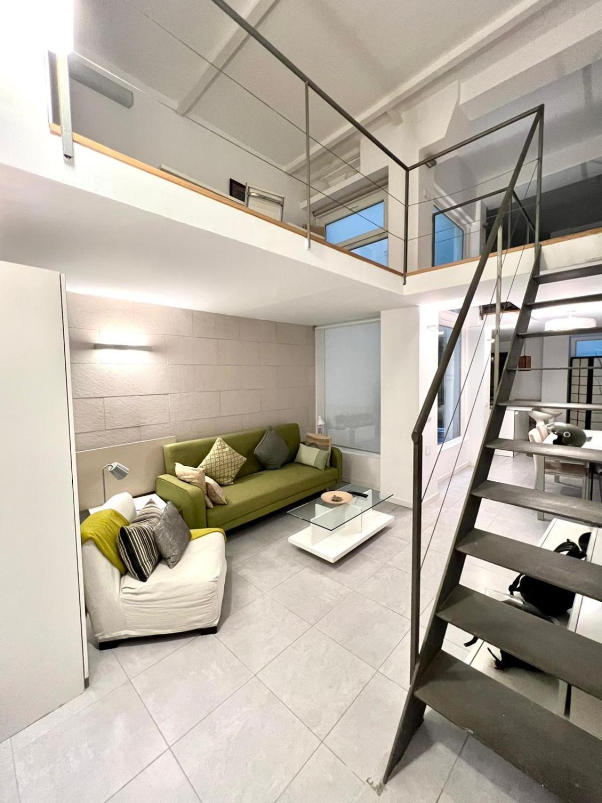 Apartamento Excelente Loft En Trafalgar Madrid